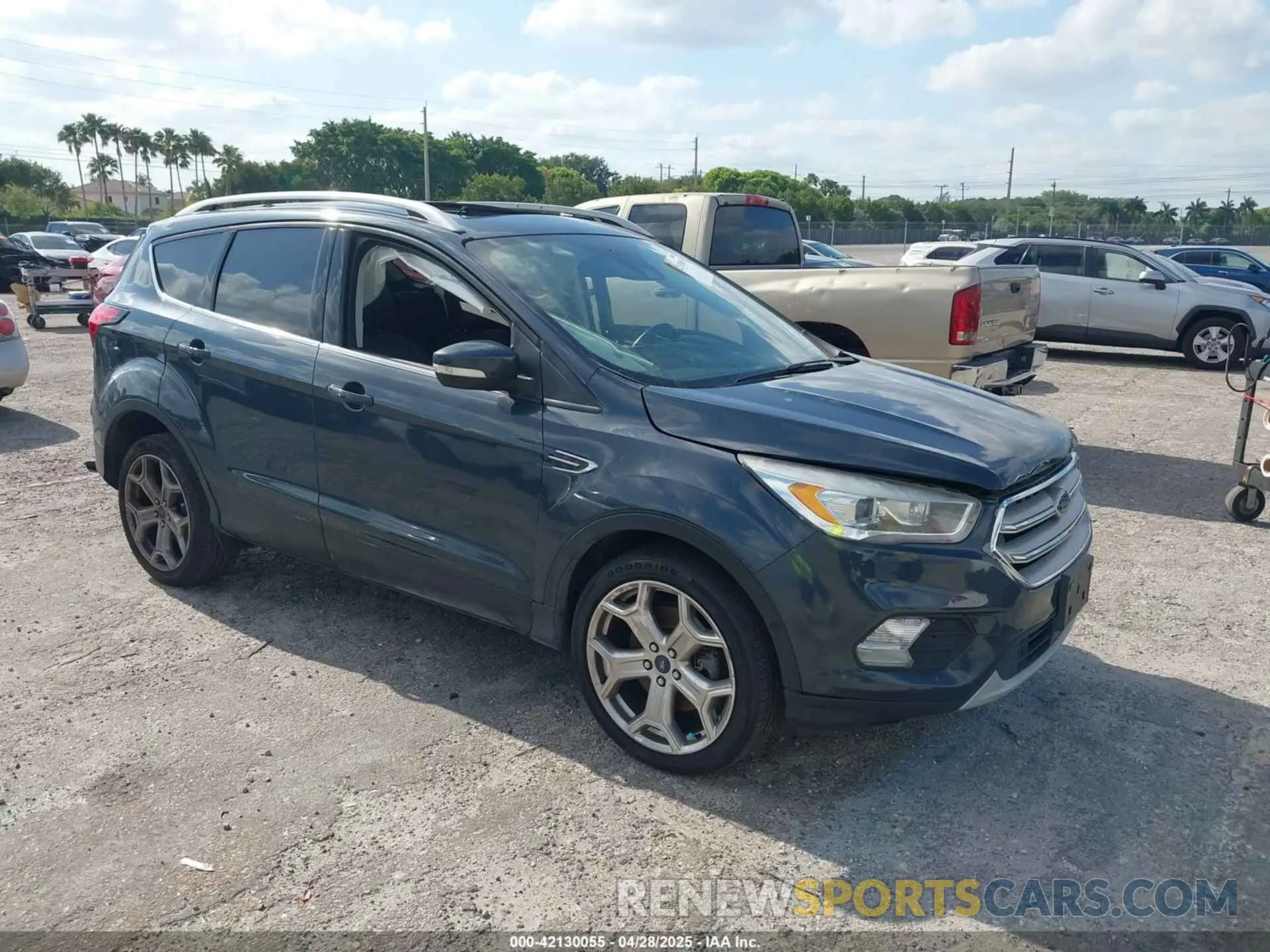 1 Photograph of a damaged car 1FMCU9J98KUA09510 FORD ESCAPE 2019