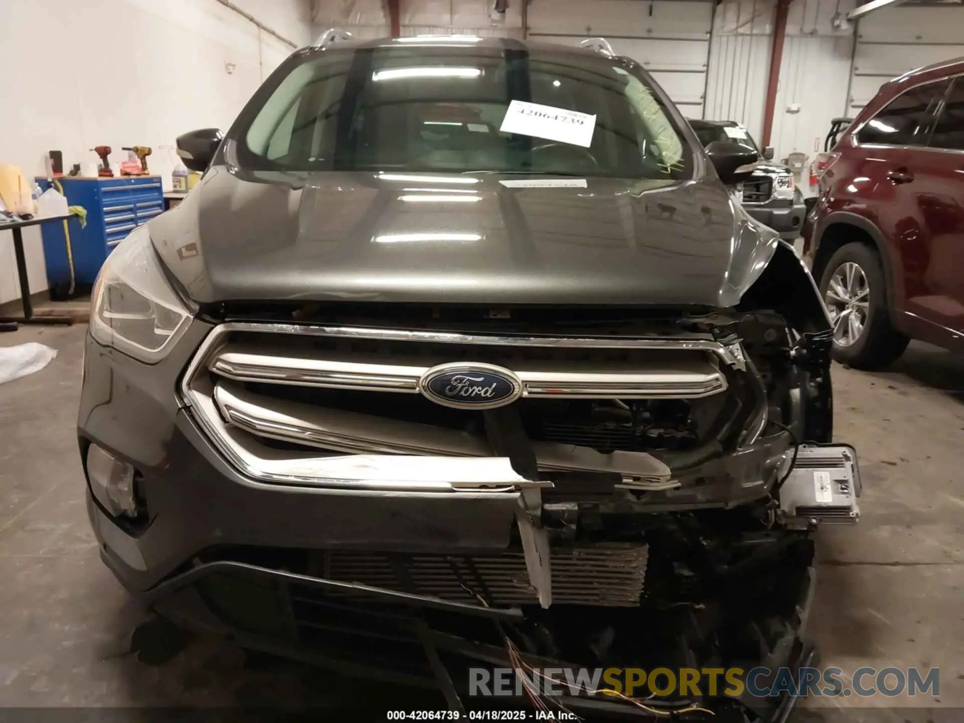13 Photograph of a damaged car 1FMCU9J98KUB41991 FORD ESCAPE 2019