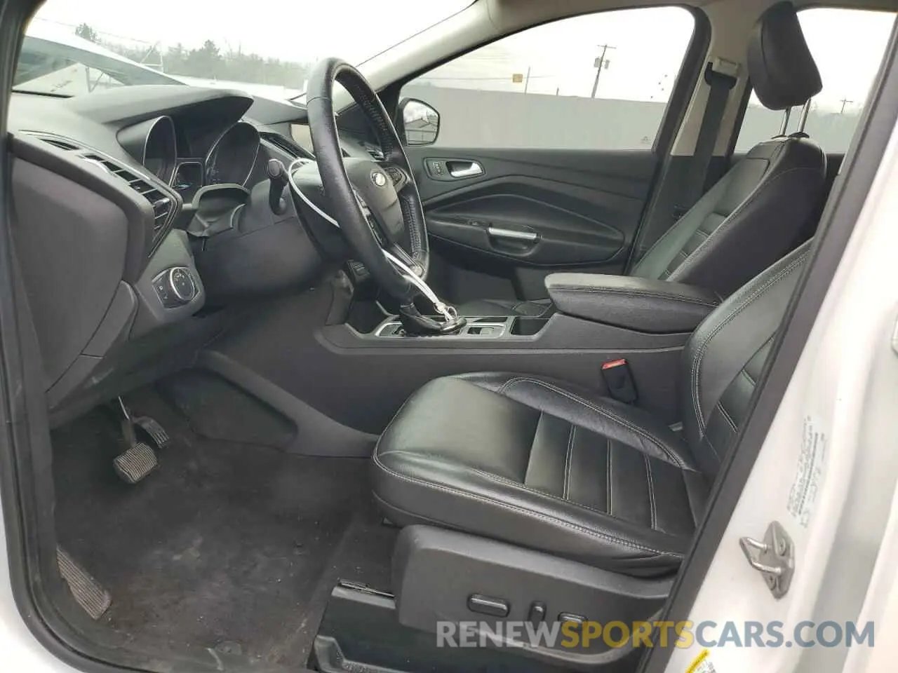 7 Photograph of a damaged car 1FMCU9J98KUB73792 FORD ESCAPE 2019