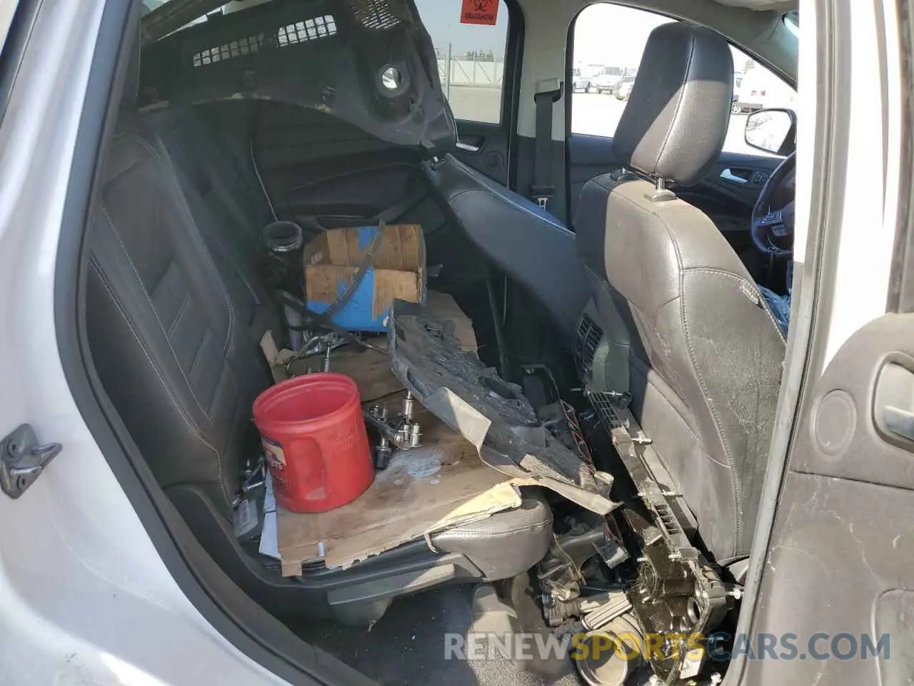 11 Photograph of a damaged car 1FMCU9J99KUA06485 FORD ESCAPE 2019