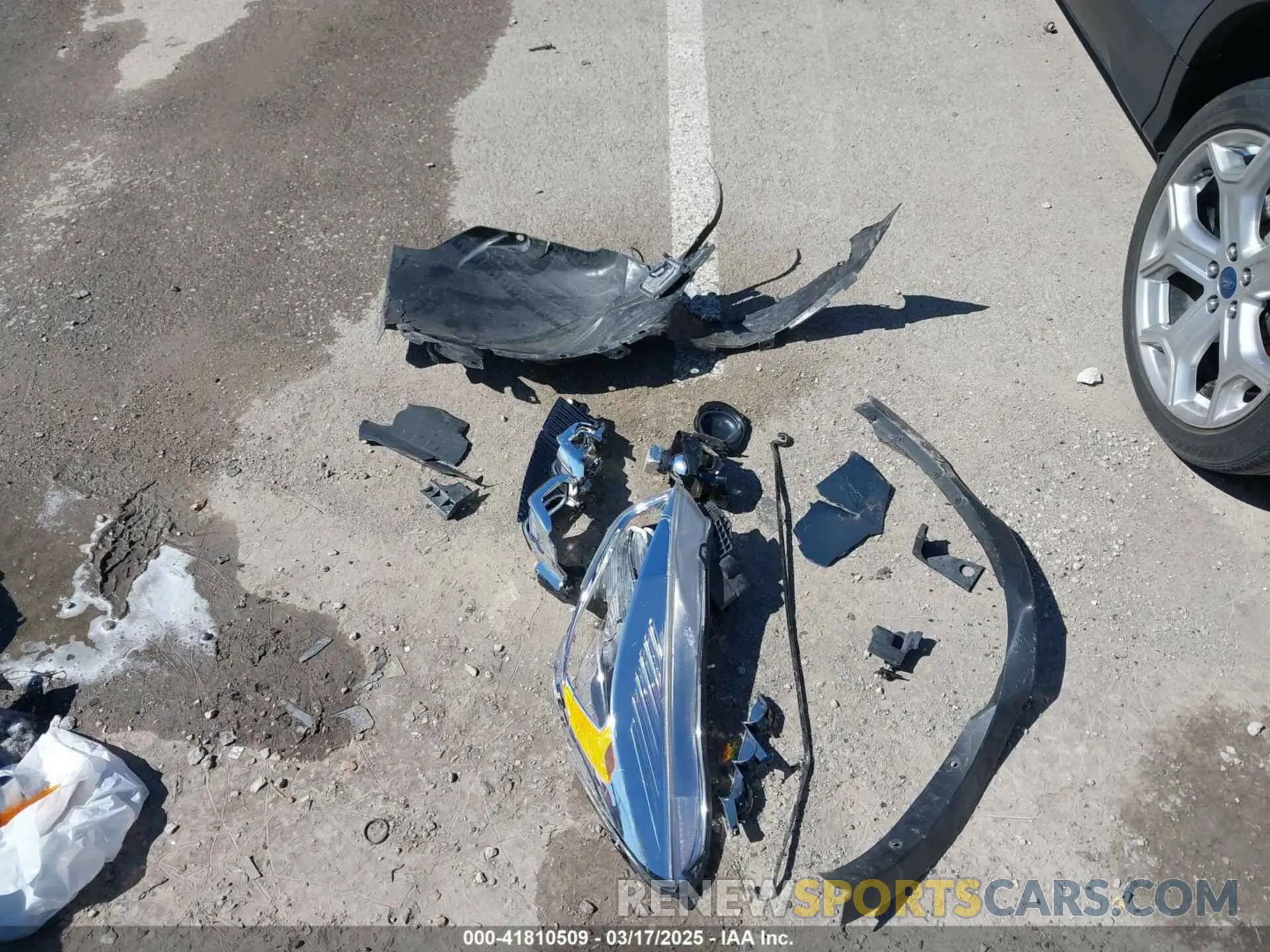 12 Photograph of a damaged car 1FMCU9J9XKUC26167 FORD ESCAPE 2019