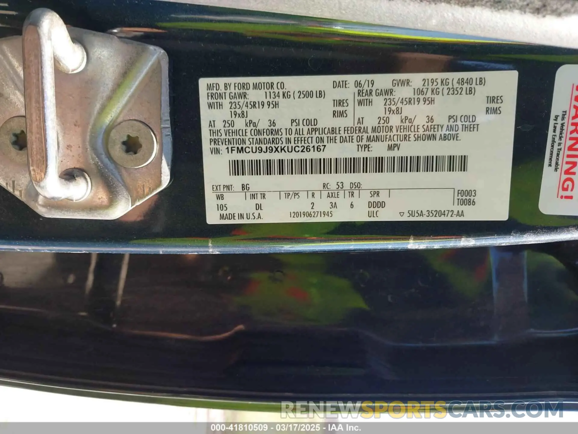 9 Photograph of a damaged car 1FMCU9J9XKUC26167 FORD ESCAPE 2019