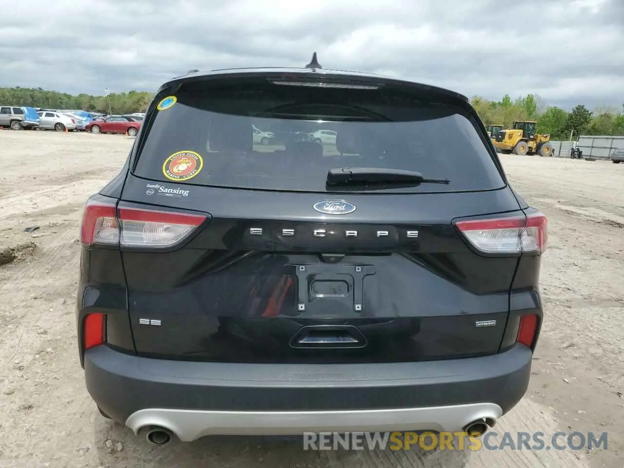 6 Photograph of a damaged car 1FMCU0BZ2LUB13387 FORD ESCAPE 2020
