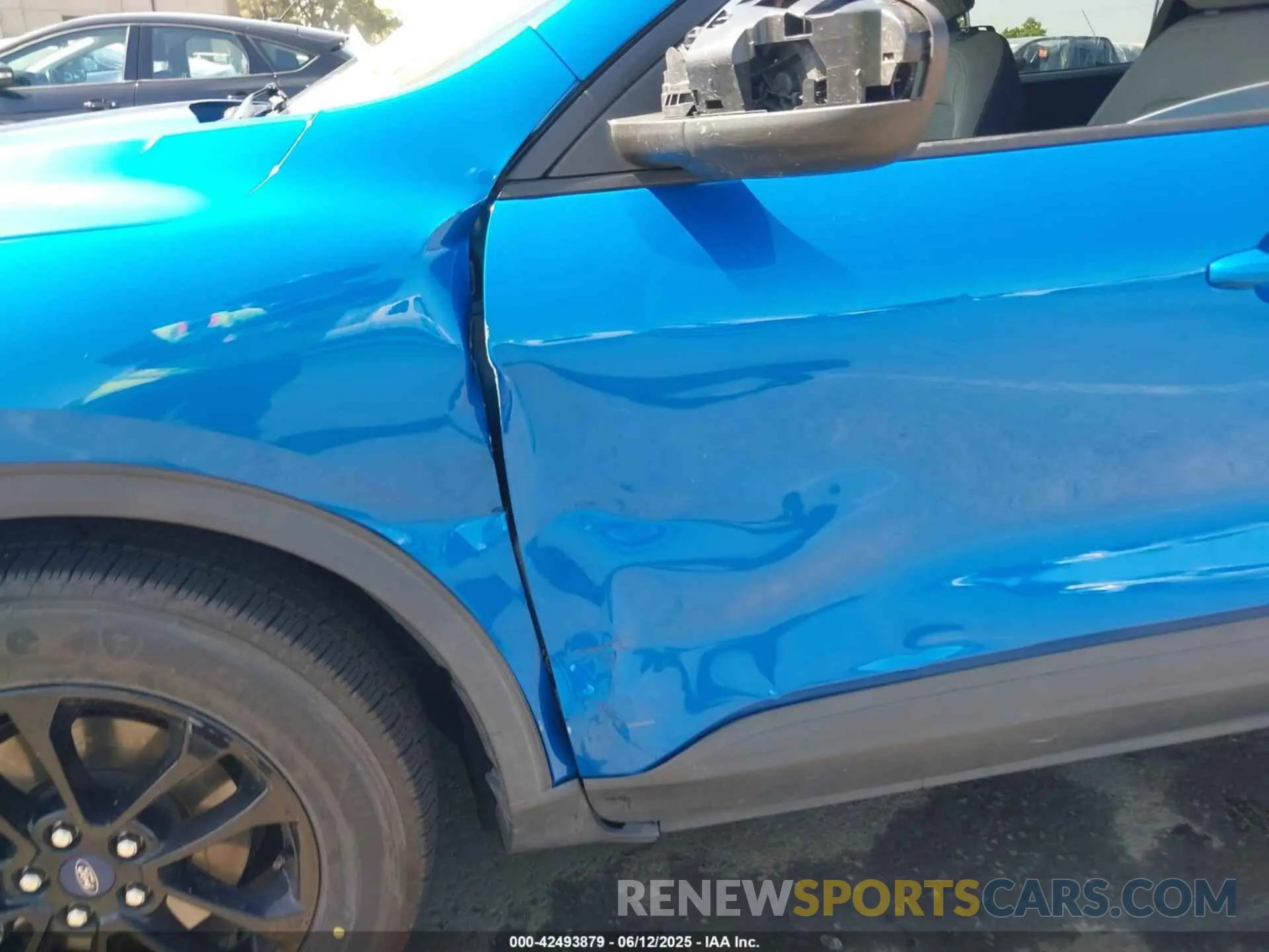 6 Photograph of a damaged car 1FMCU0BZ5LUC51957 FORD ESCAPE 2020