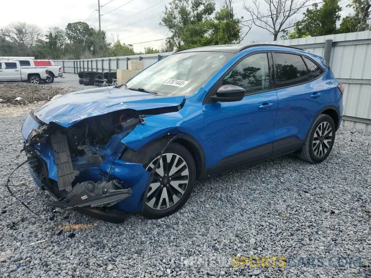 1 Photograph of a damaged car 1FMCU0BZ7LUC04445 FORD ESCAPE 2020