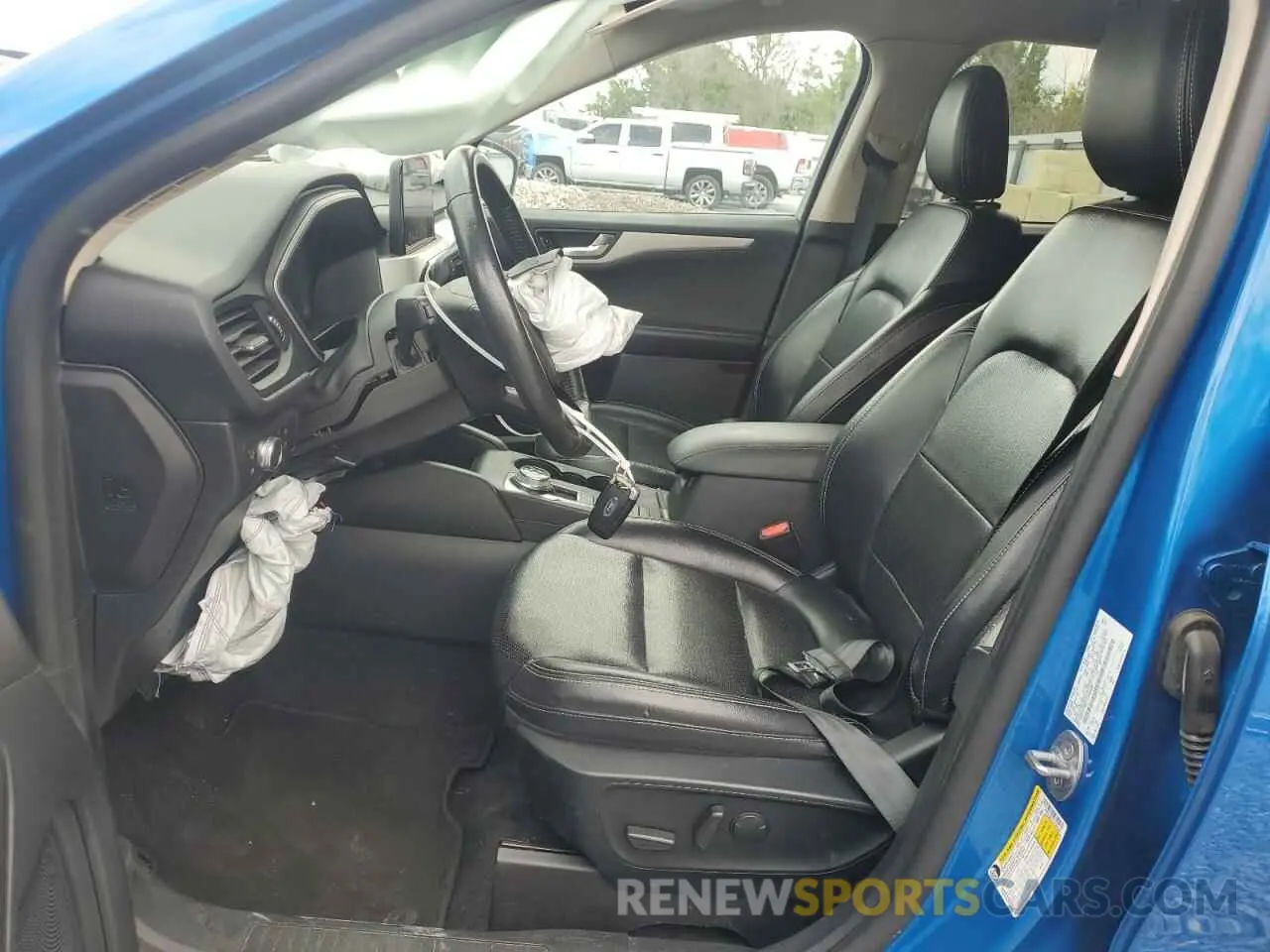 7 Photograph of a damaged car 1FMCU0BZ7LUC04445 FORD ESCAPE 2020