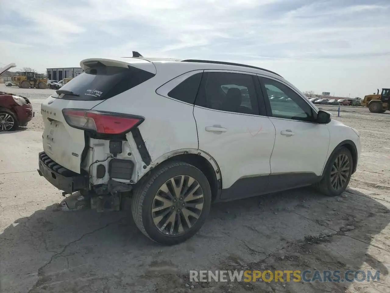 3 Photograph of a damaged car 1FMCU0DZ3LUA10153 FORD ESCAPE 2020