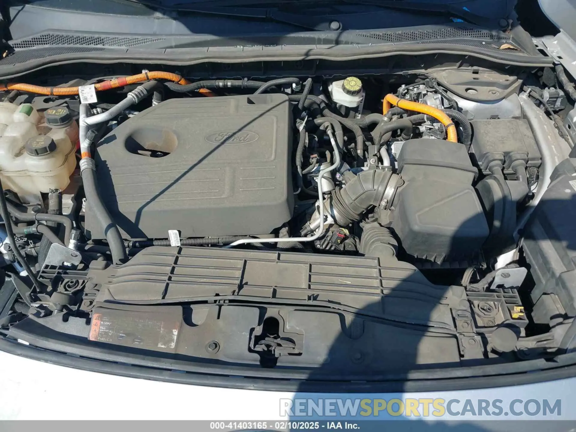 10 Photograph of a damaged car 1FMCU0DZ3LUA78694 FORD ESCAPE 2020