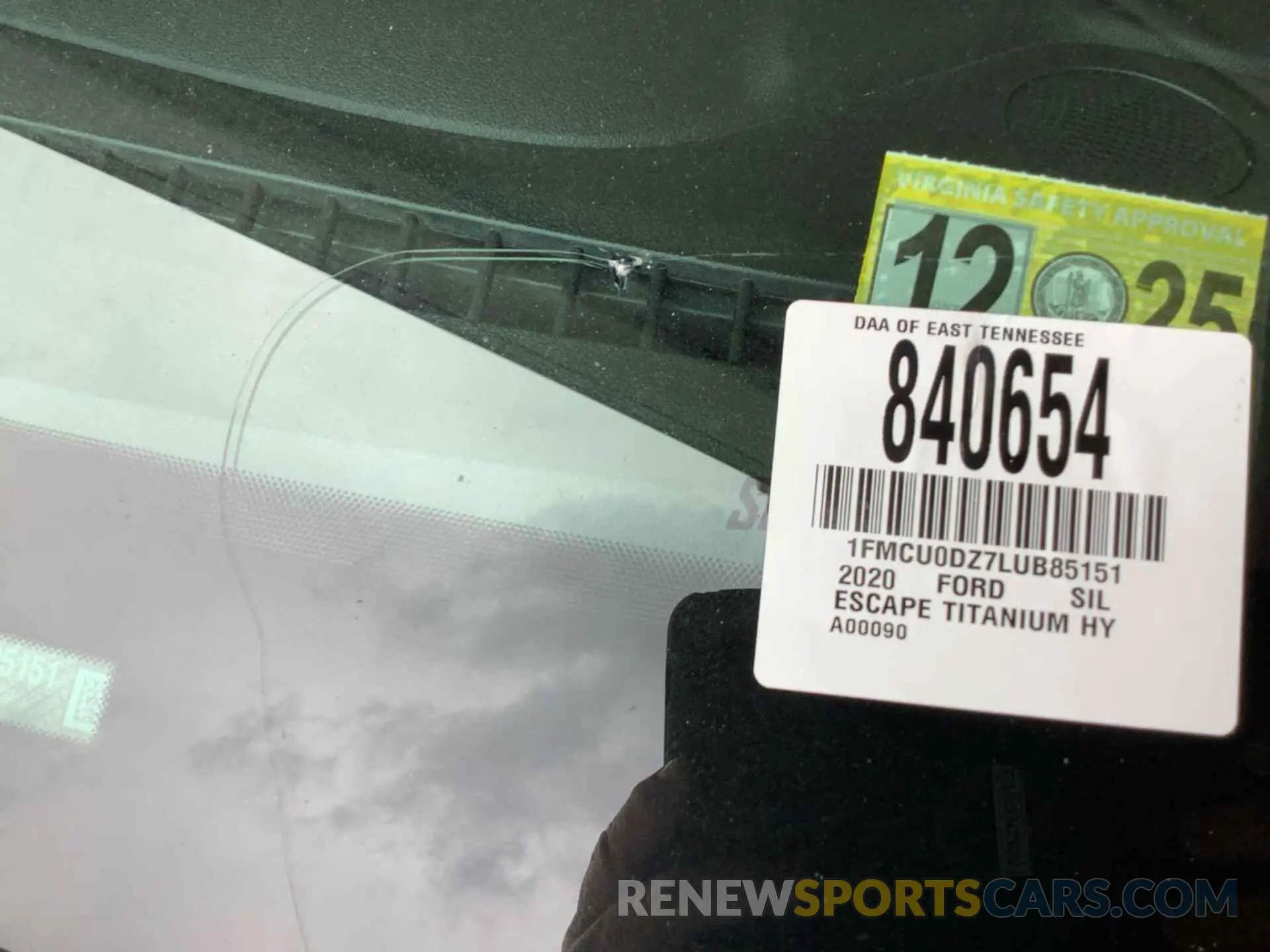 20 Photograph of a damaged car 1FMCU0DZ7LUB85151 FORD ESCAPE 2020