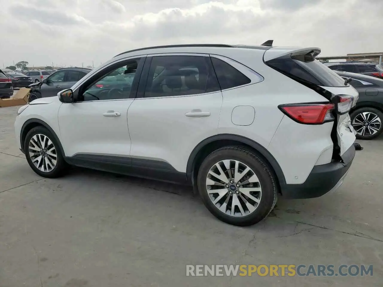 2 Photograph of a damaged car 1FMCU0DZ7LUC34753 FORD ESCAPE 2020