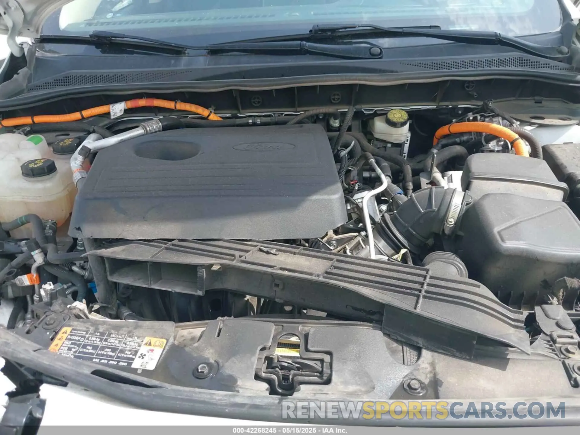 10 Photograph of a damaged car 1FMCU0DZ9LUA54867 FORD ESCAPE 2020