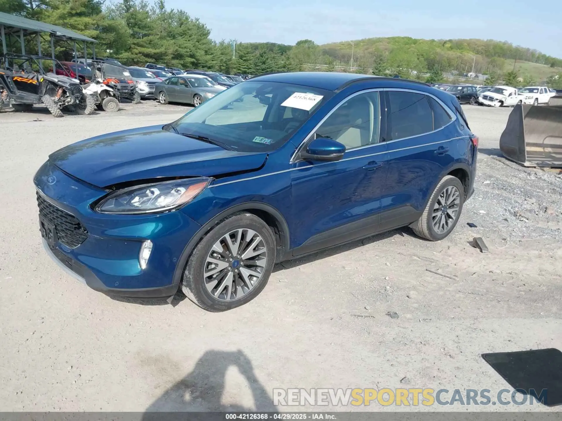 2 Photograph of a damaged car 1FMCU0DZ9LUA69322 FORD ESCAPE 2020