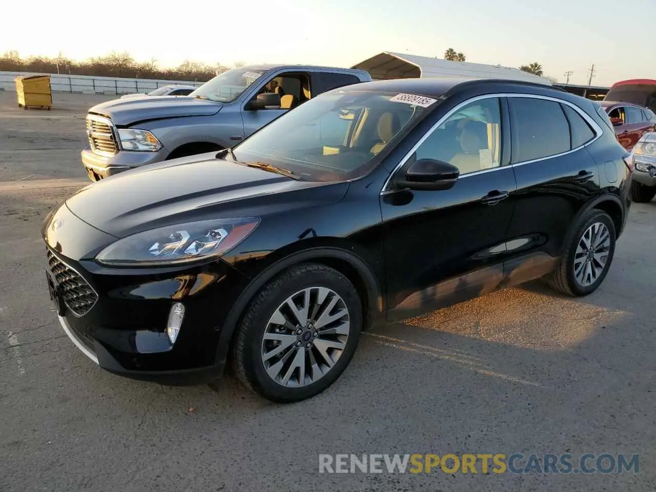 1 Photograph of a damaged car 1FMCU0DZ9LUC51666 FORD ESCAPE 2020