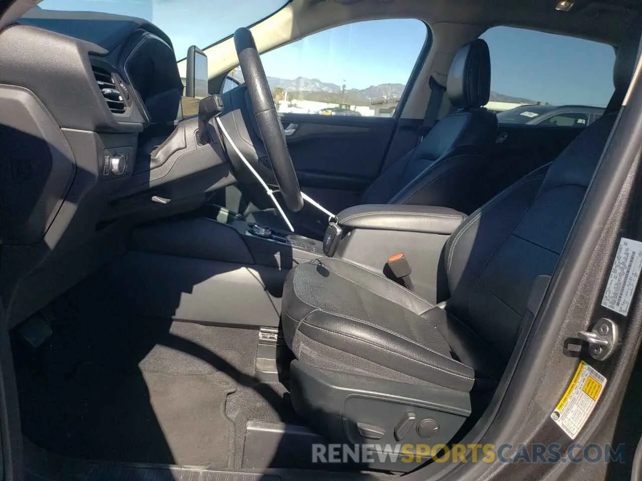 7 Photograph of a damaged car 1FMCU0DZXLUC23701 FORD ESCAPE 2020