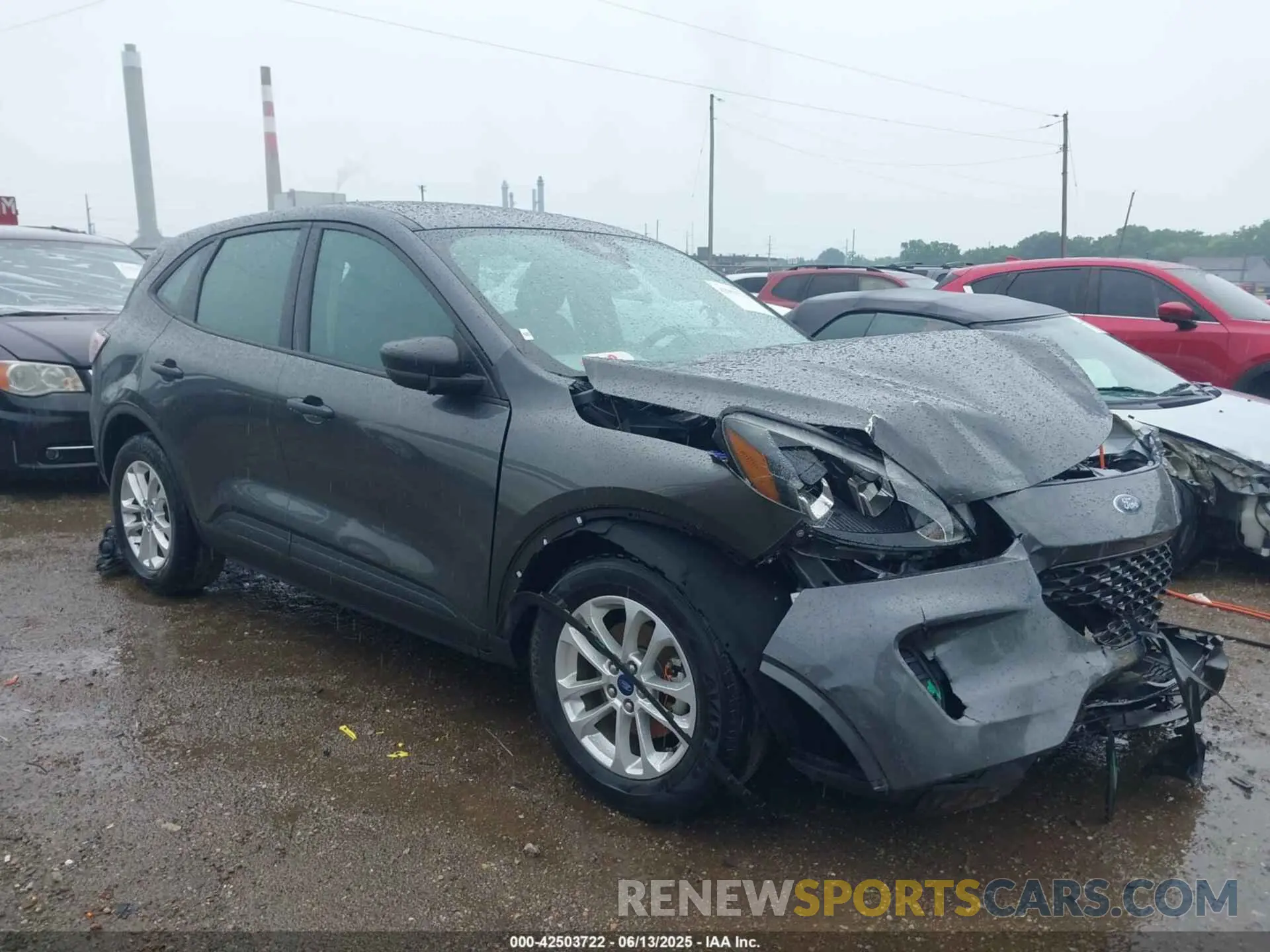 1 Photograph of a damaged car 1FMCU0F60LUA28760 FORD ESCAPE 2020