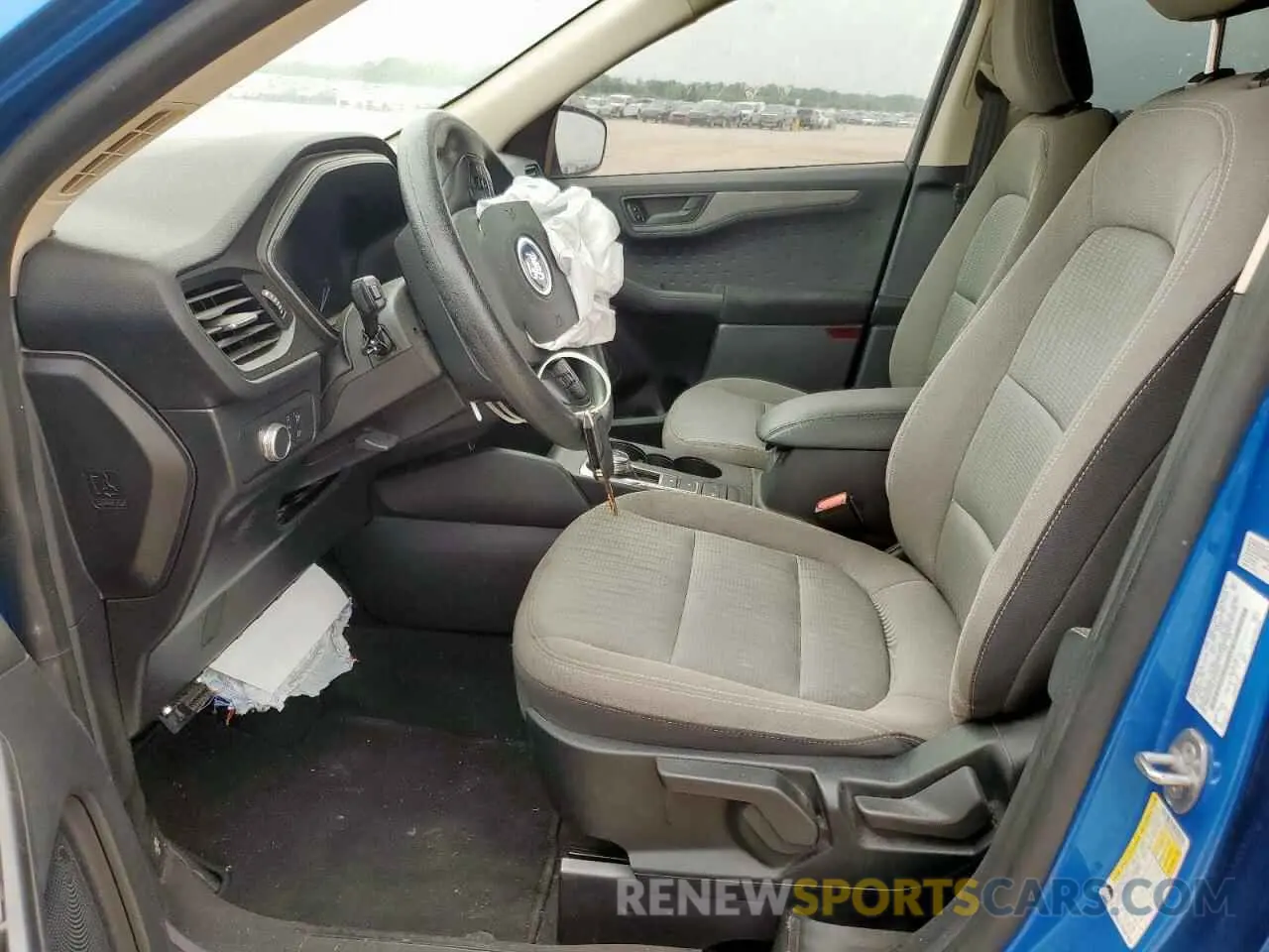 7 Photograph of a damaged car 1FMCU0F60LUC29364 FORD ESCAPE 2020