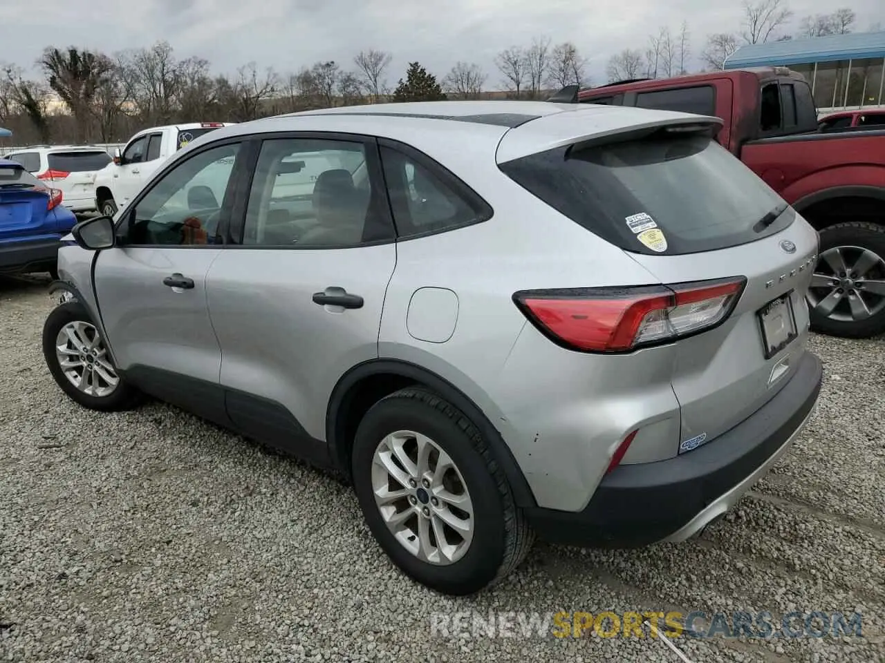 2 Photograph of a damaged car 1FMCU0F61LUB38443 FORD ESCAPE 2020