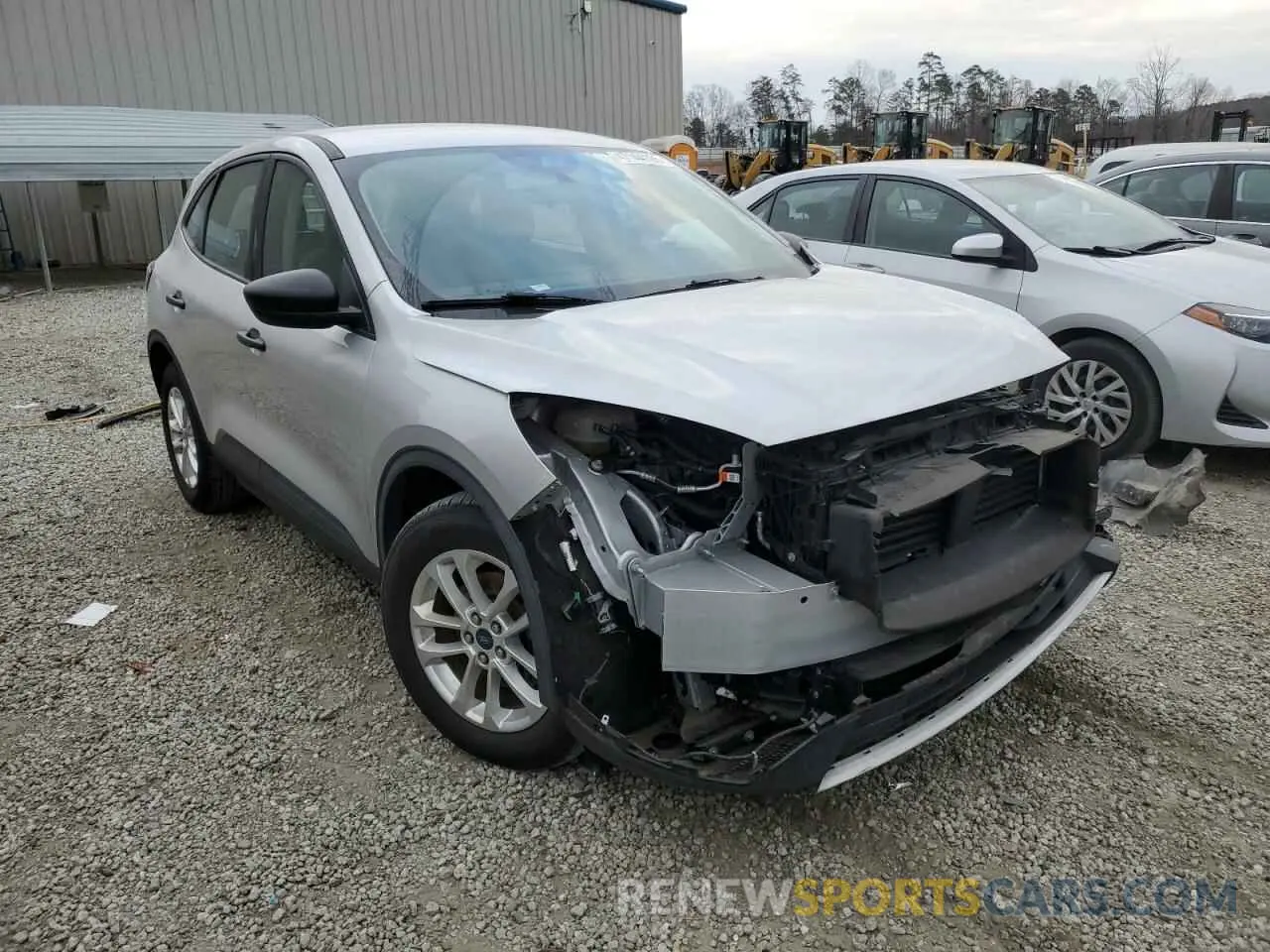 4 Photograph of a damaged car 1FMCU0F61LUB38443 FORD ESCAPE 2020