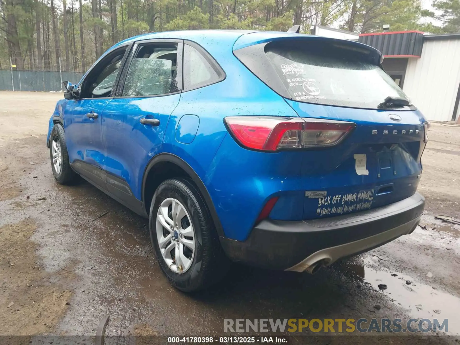 3 Photograph of a damaged car 1FMCU0F62LUA25049 FORD ESCAPE 2020