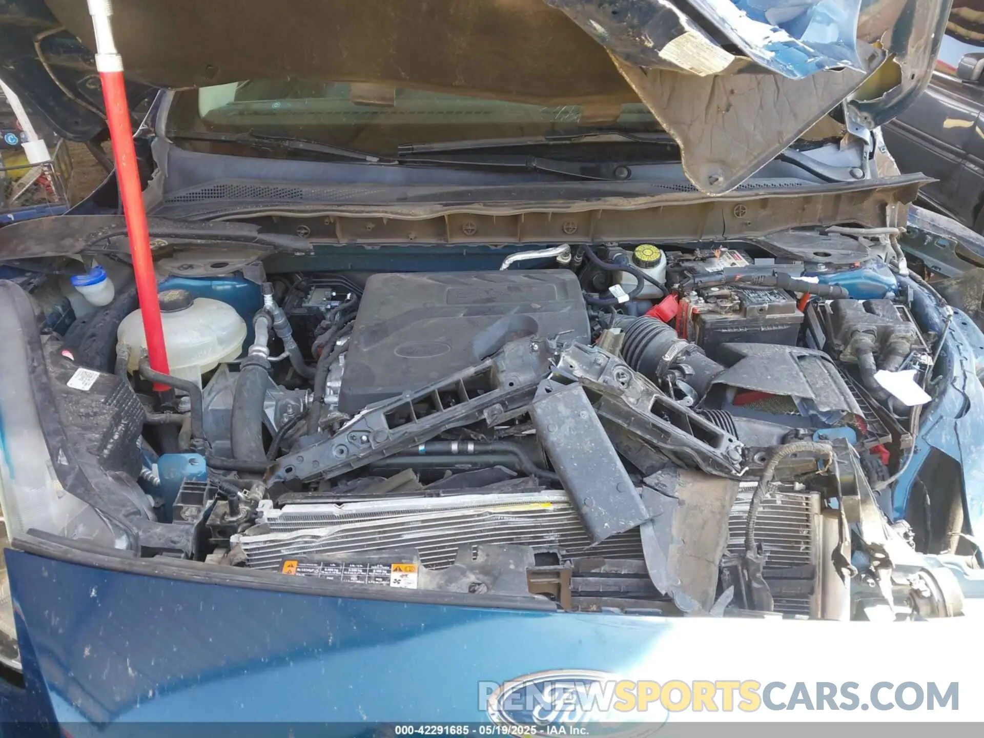 10 Photograph of a damaged car 1FMCU0F63LUA57573 FORD ESCAPE 2020