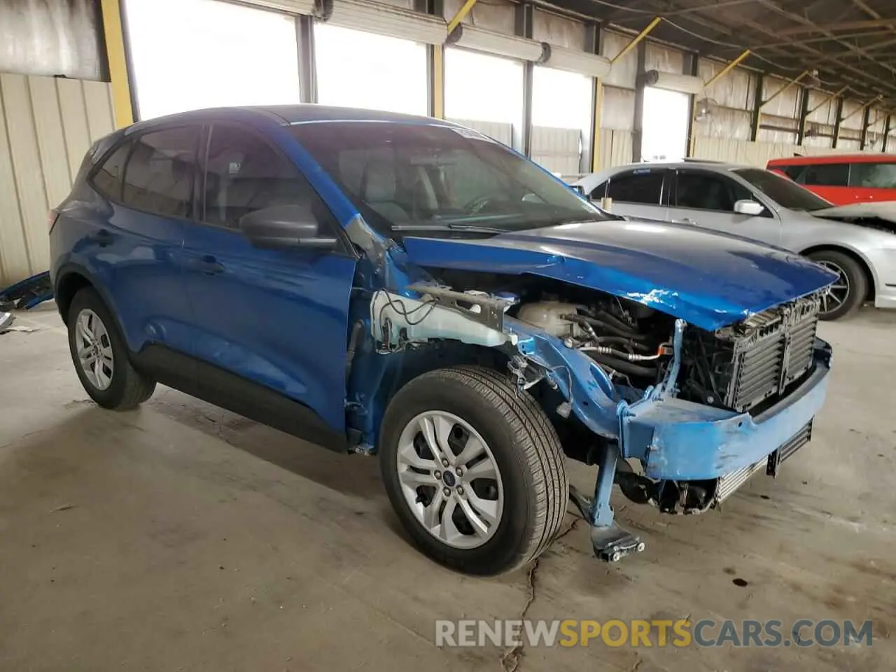 4 Photograph of a damaged car 1FMCU0F63LUB91080 FORD ESCAPE 2020