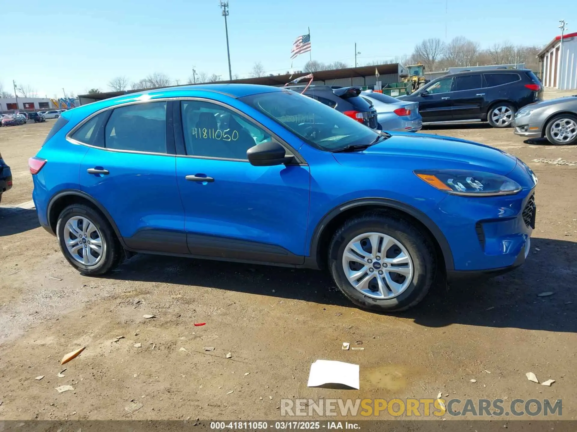 13 Photograph of a damaged car 1FMCU0F64LUA07166 FORD ESCAPE 2020