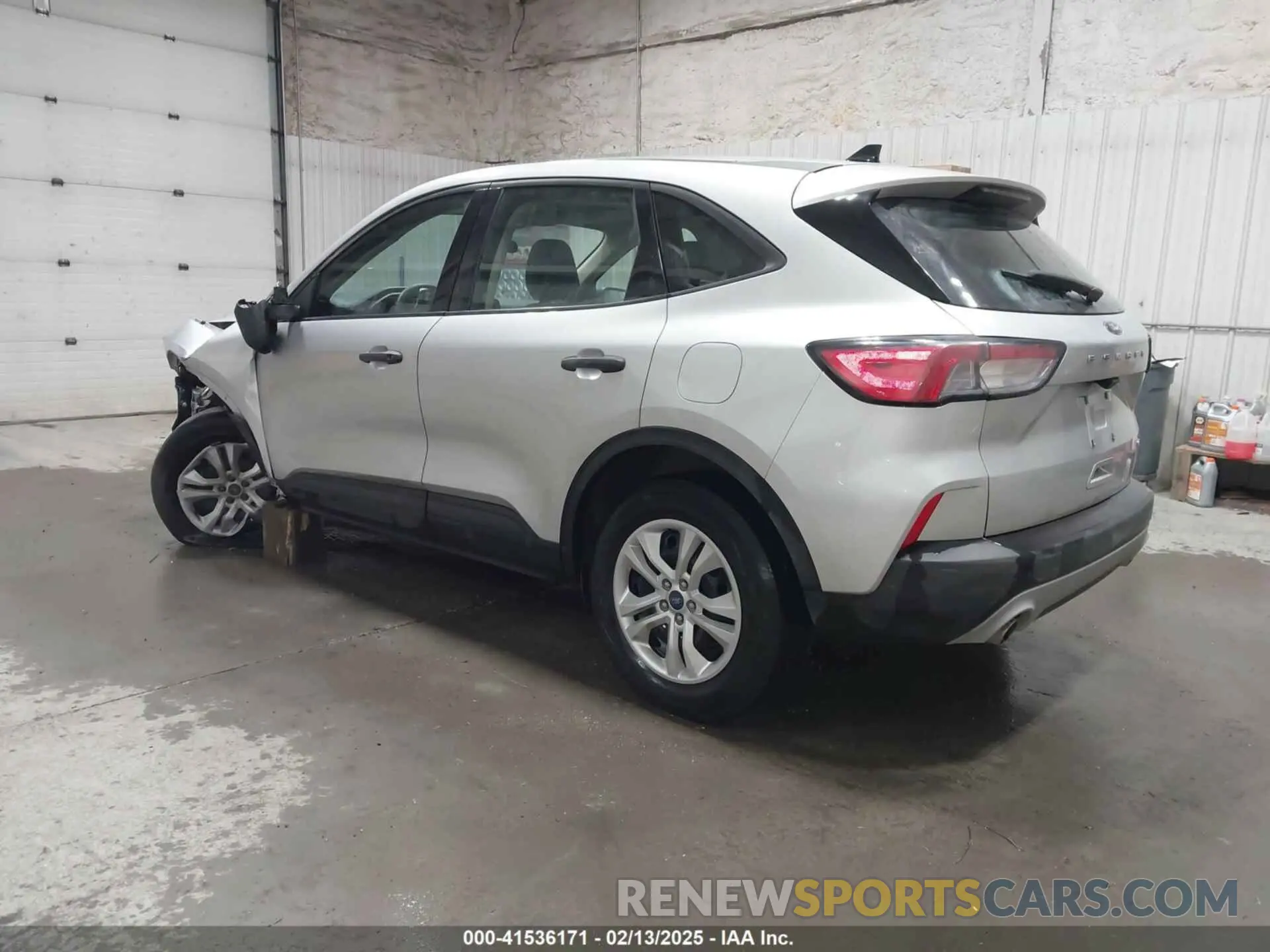 3 Photograph of a damaged car 1FMCU0F64LUA84300 FORD ESCAPE 2020