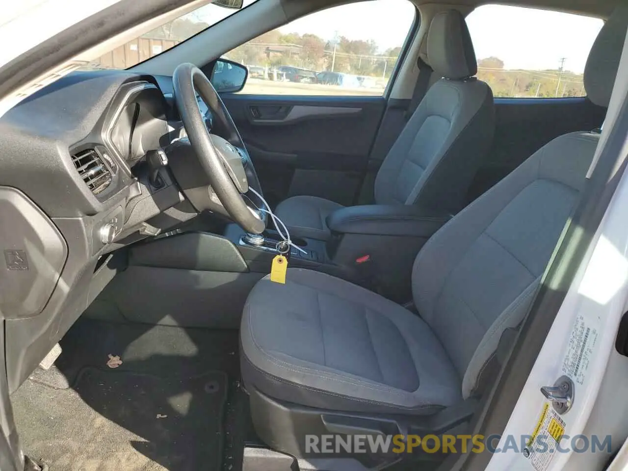 7 Photograph of a damaged car 1FMCU0F64LUB58704 FORD ESCAPE 2020