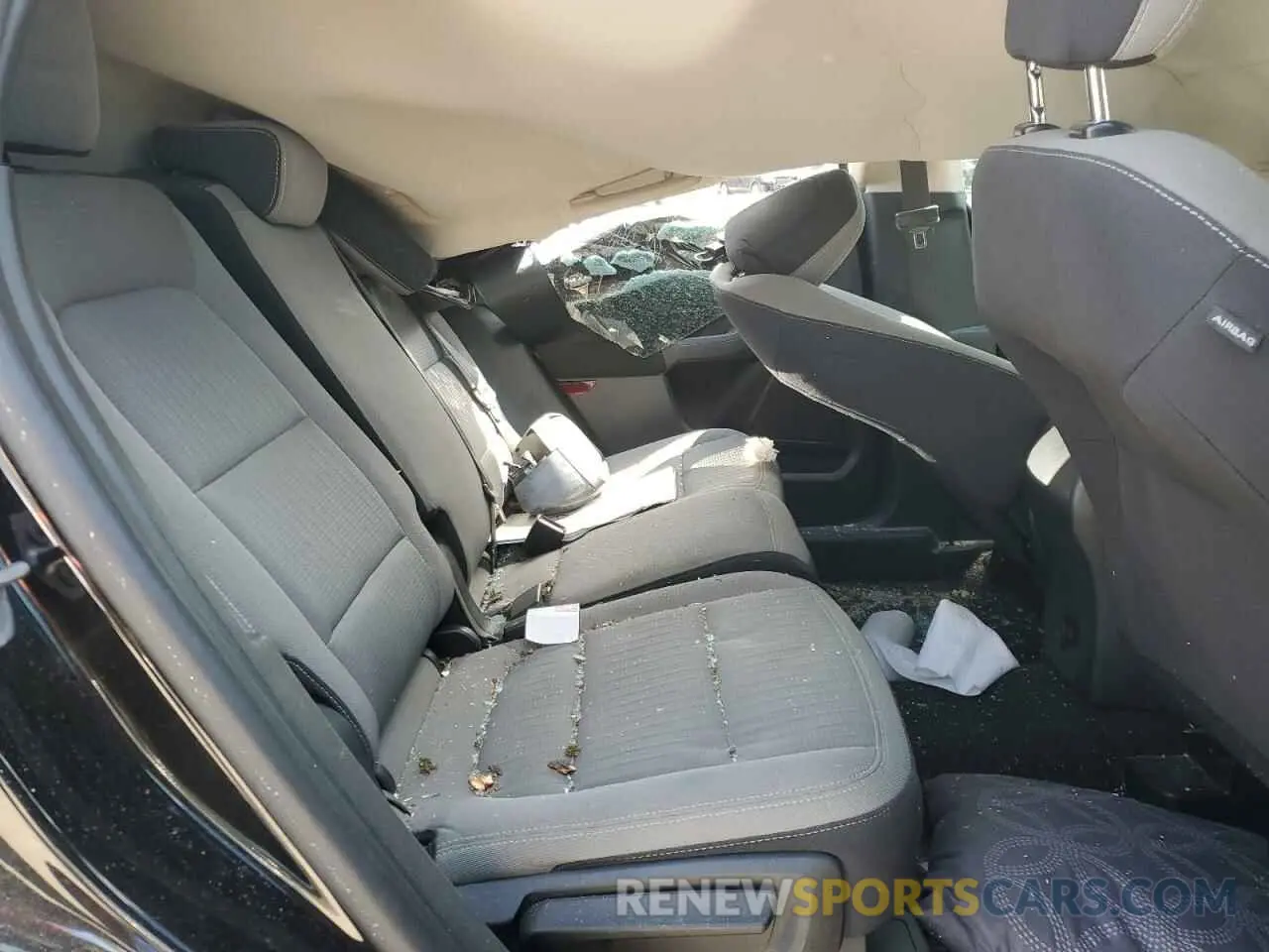 10 Photograph of a damaged car 1FMCU0F65LUB96975 FORD ESCAPE 2020