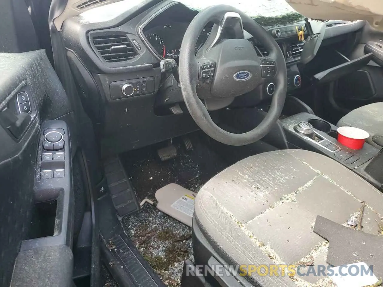 8 Photograph of a damaged car 1FMCU0F65LUB96975 FORD ESCAPE 2020