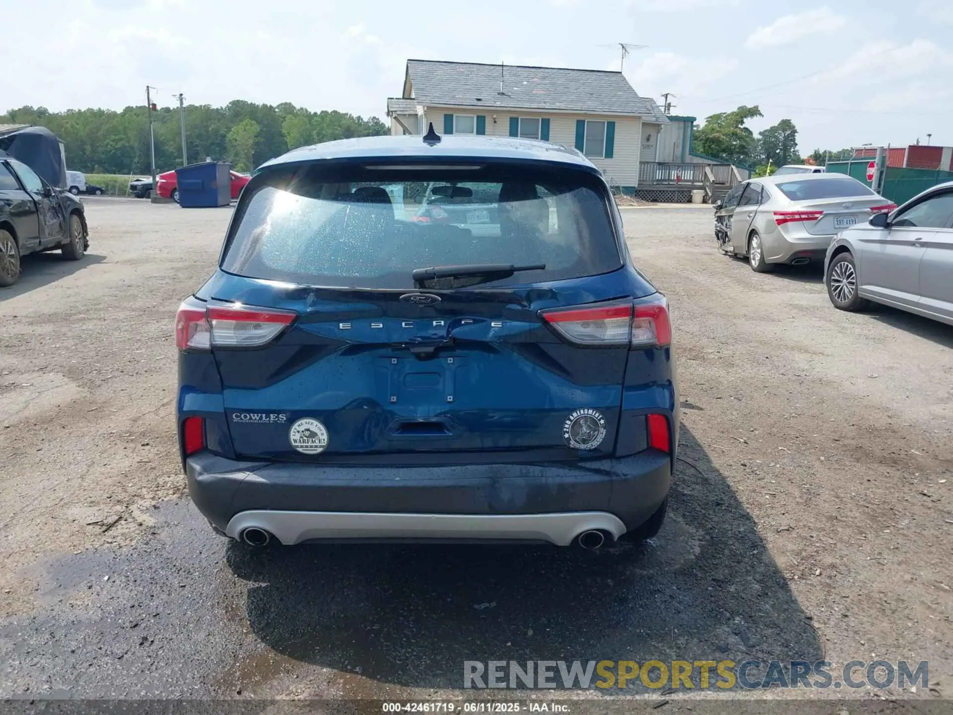 16 Photograph of a damaged car 1FMCU0F65LUC54521 FORD ESCAPE 2020