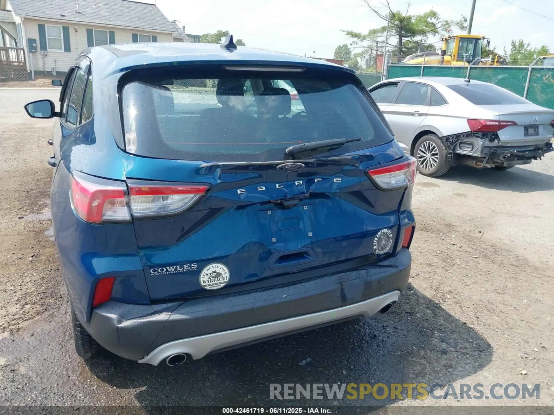 6 Photograph of a damaged car 1FMCU0F65LUC54521 FORD ESCAPE 2020