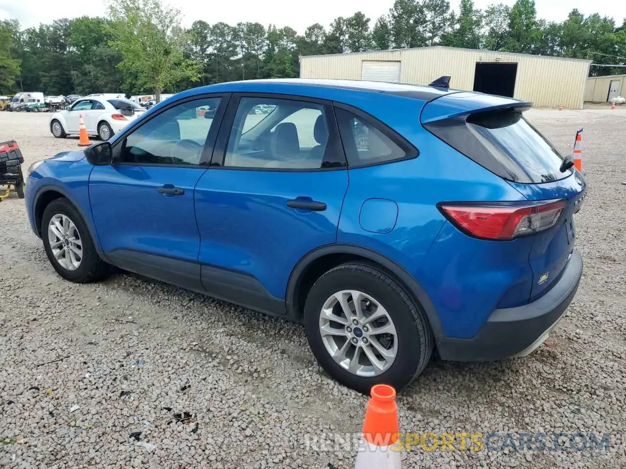 2 Photograph of a damaged car 1FMCU0F66LUA22395 FORD ESCAPE 2020