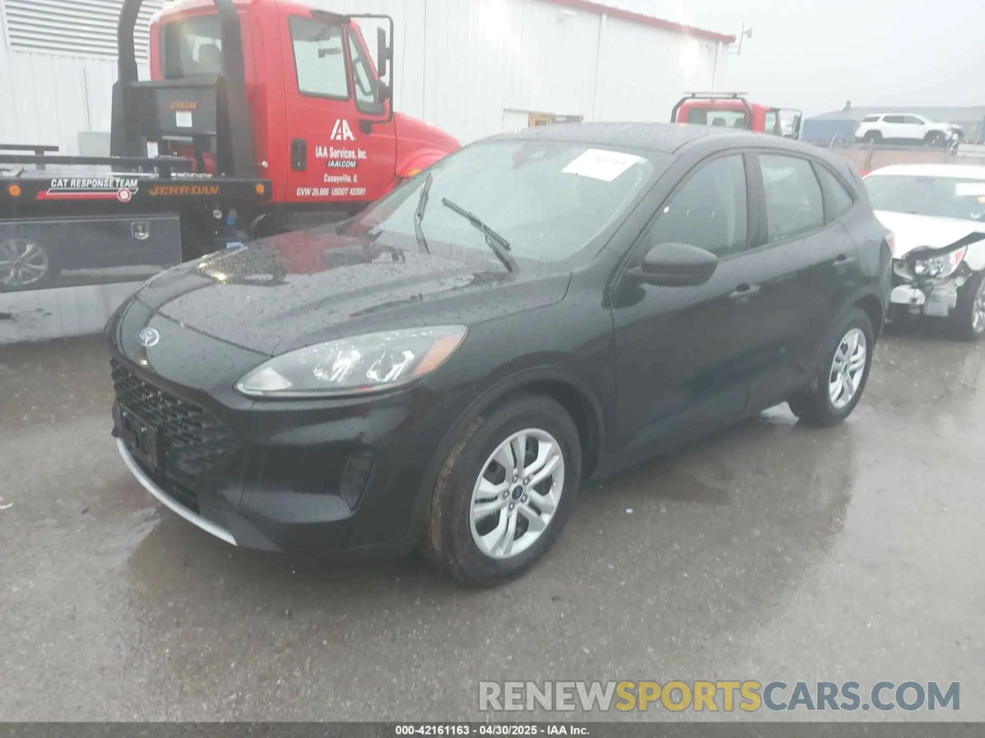 2 Photograph of a damaged car 1FMCU0F66LUB67615 FORD ESCAPE 2020