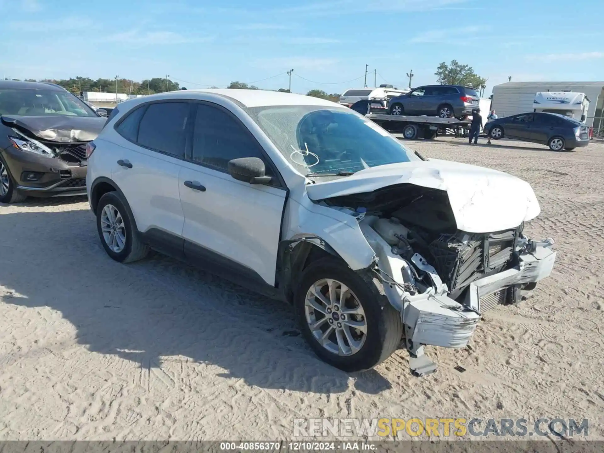 1 Photograph of a damaged car 1FMCU0F67LUA06013 FORD ESCAPE 2020