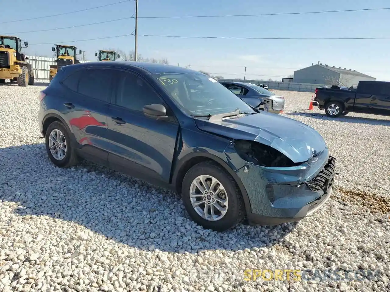 4 Photograph of a damaged car 1FMCU0F67LUB78591 FORD ESCAPE 2020