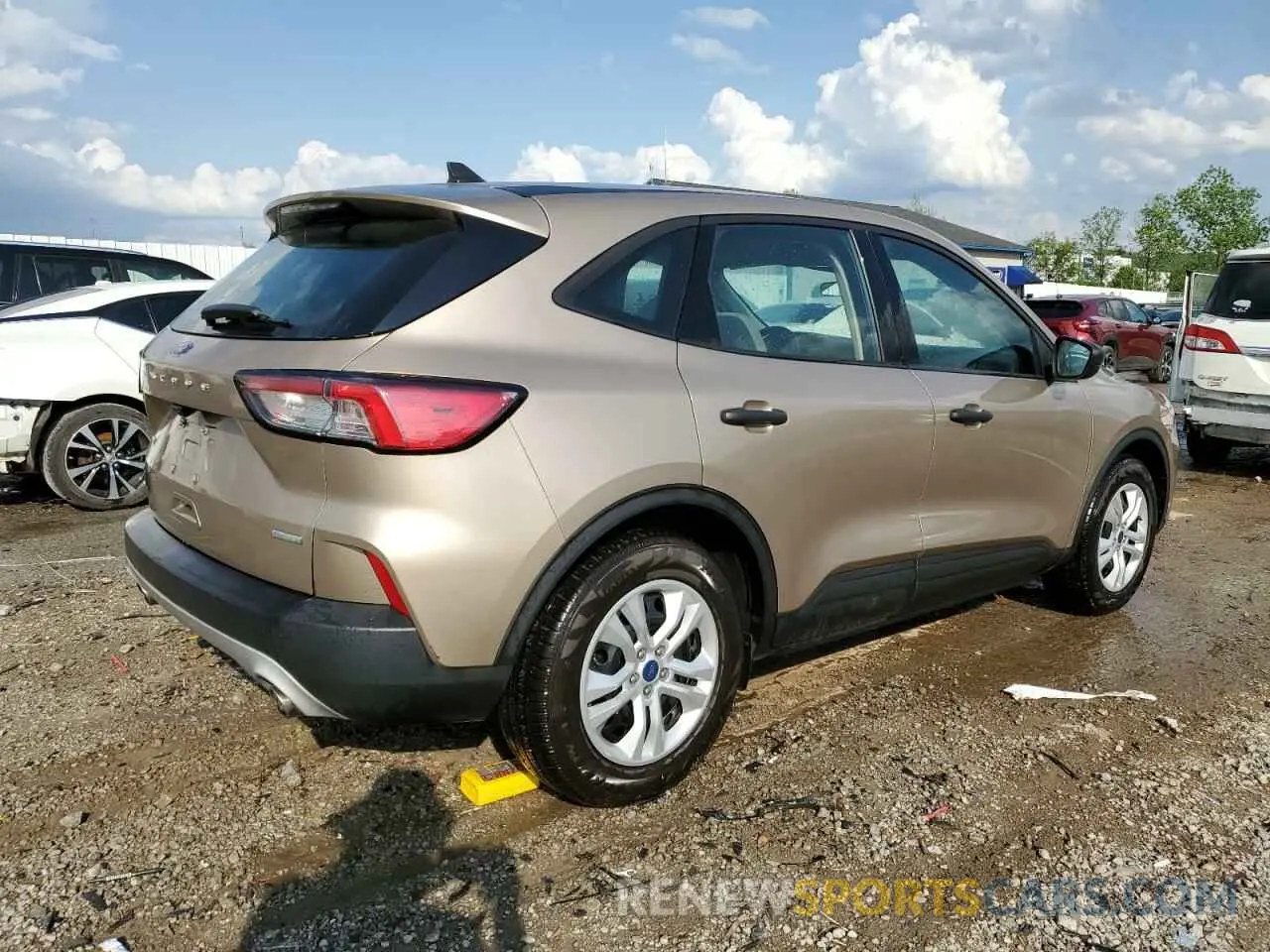3 Photograph of a damaged car 1FMCU0F67LUB96511 FORD ESCAPE 2020