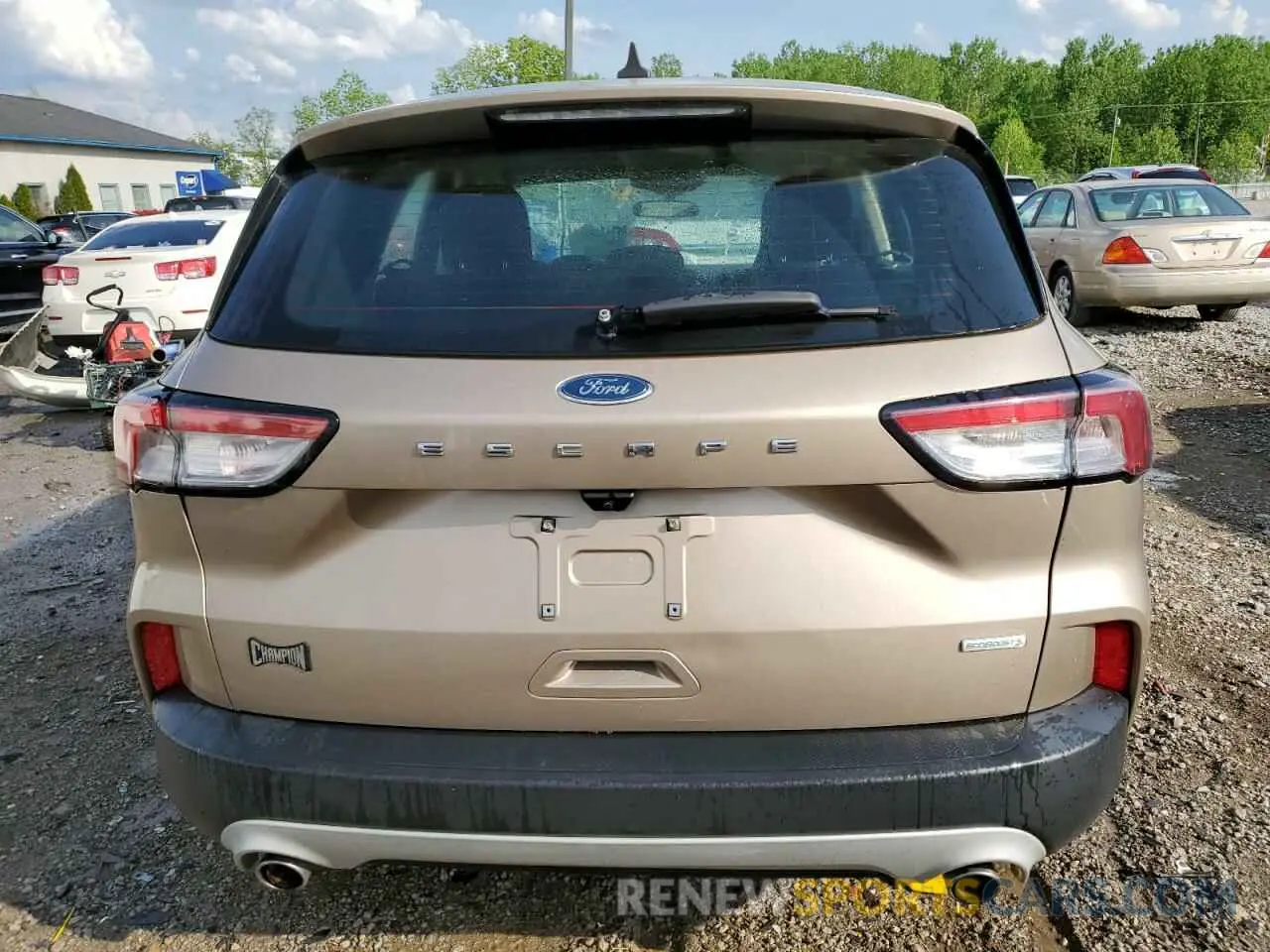 6 Photograph of a damaged car 1FMCU0F67LUB96511 FORD ESCAPE 2020