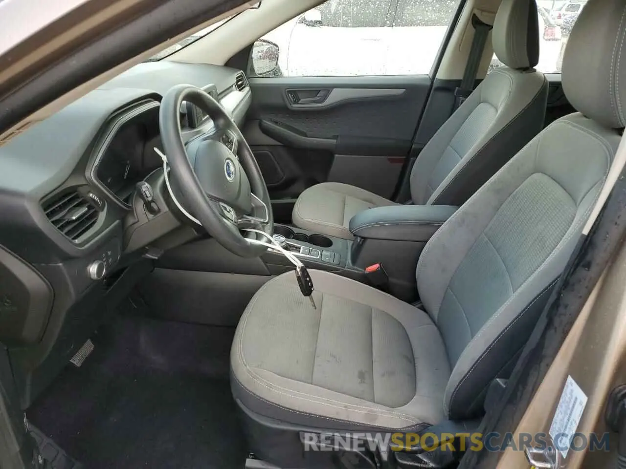 7 Photograph of a damaged car 1FMCU0F67LUB96511 FORD ESCAPE 2020
