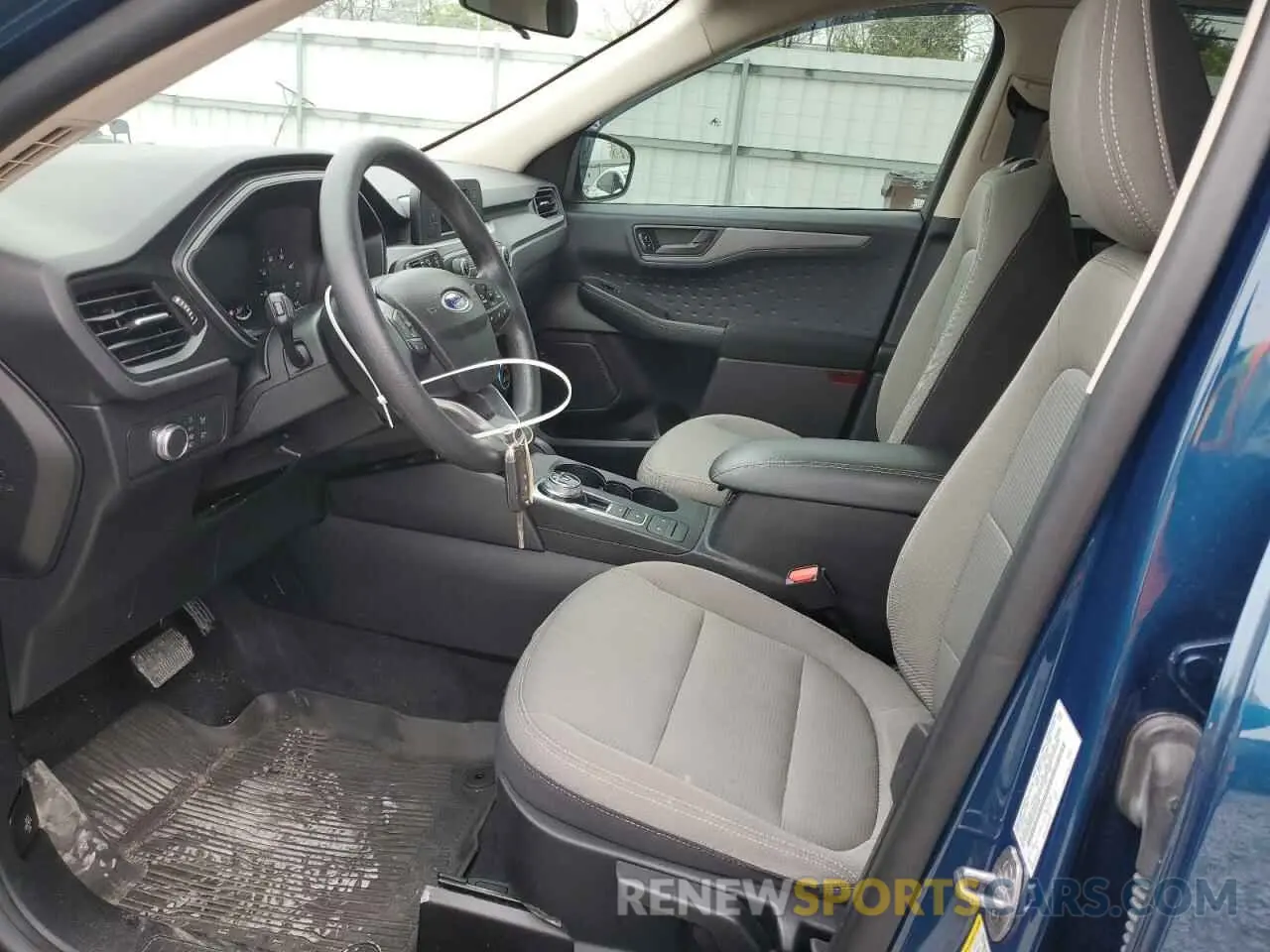 7 Photograph of a damaged car 1FMCU0F68LUA72764 FORD ESCAPE 2020