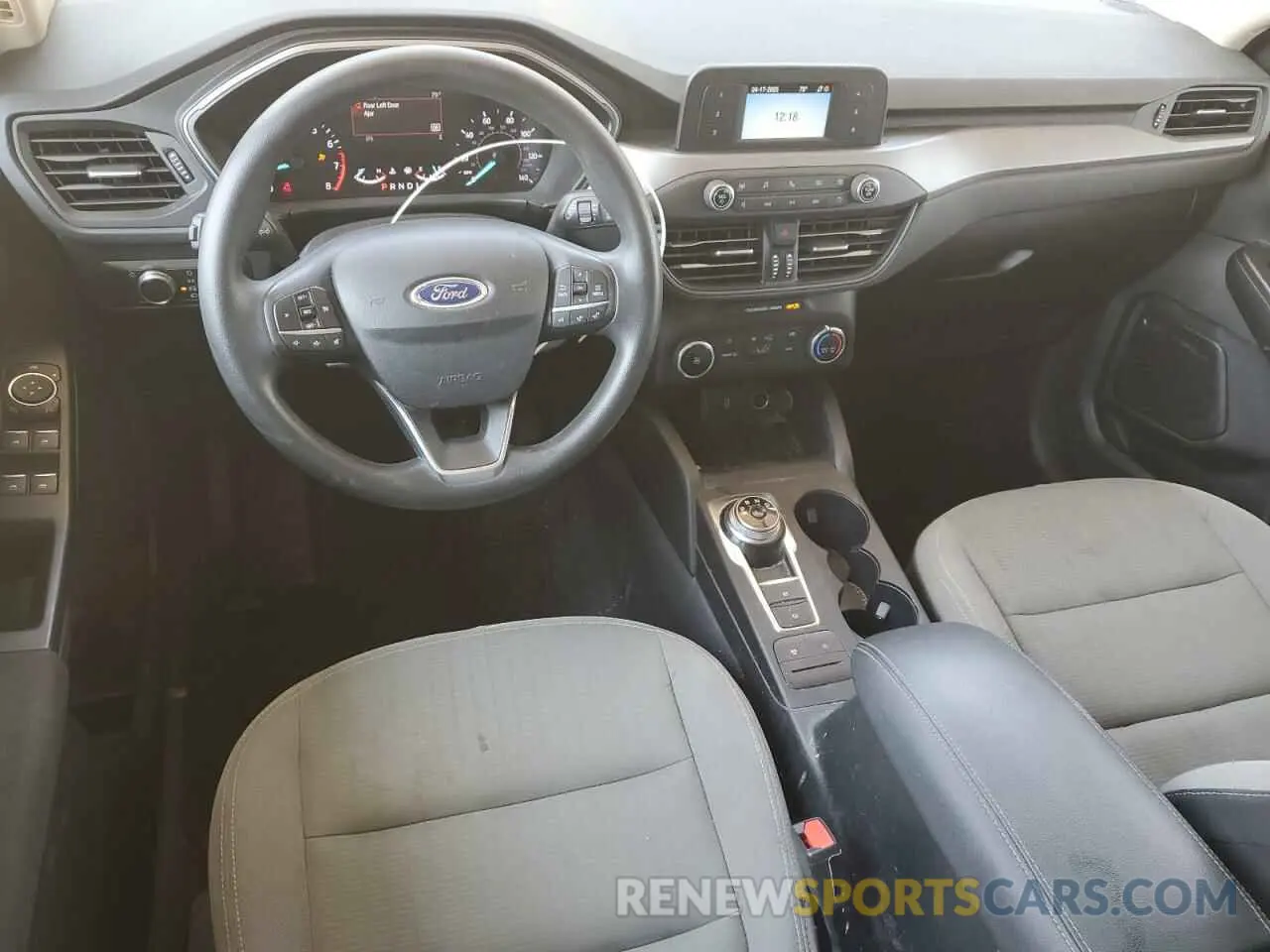 8 Photograph of a damaged car 1FMCU0F69LUA84390 FORD ESCAPE 2020