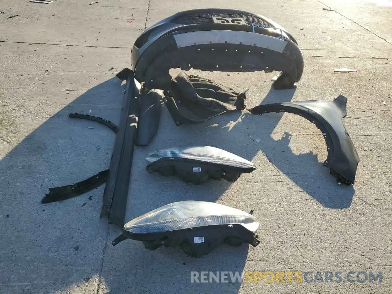 12 Photograph of a damaged car 1FMCU0F69LUB65681 FORD ESCAPE 2020