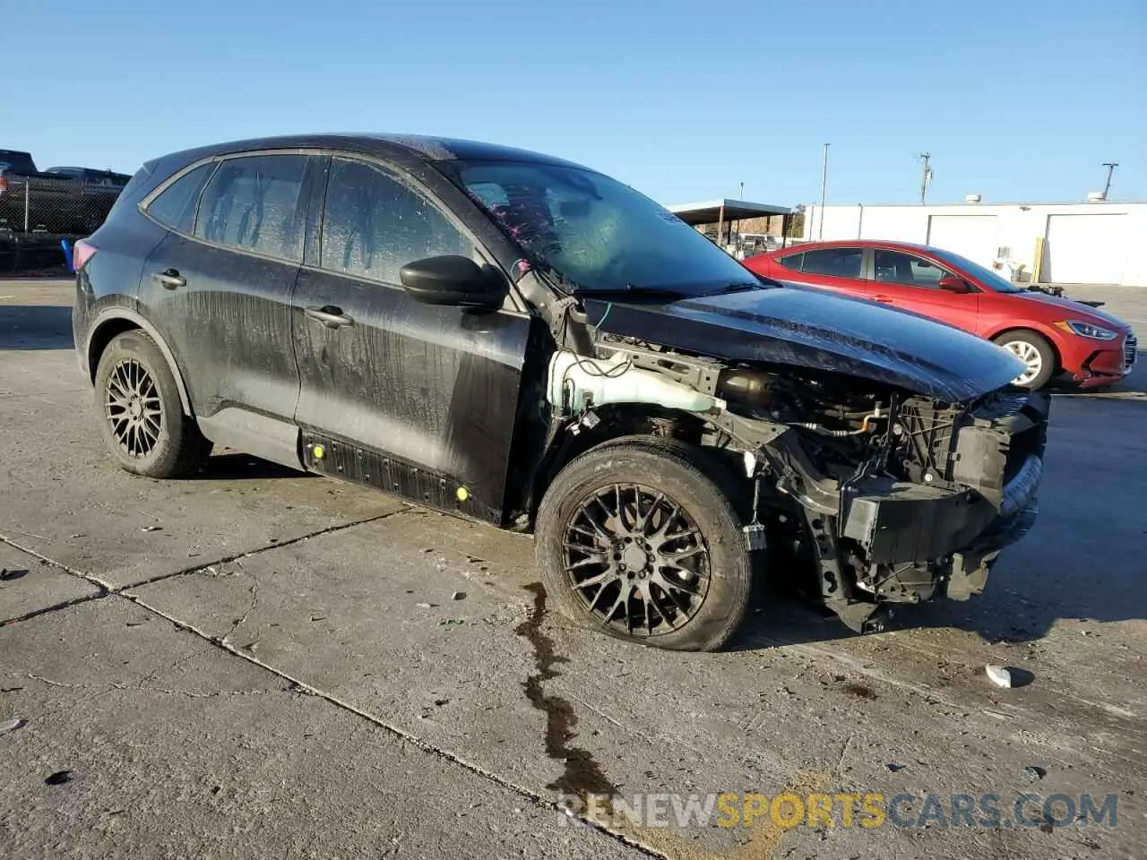 4 Photograph of a damaged car 1FMCU0F69LUB65681 FORD ESCAPE 2020