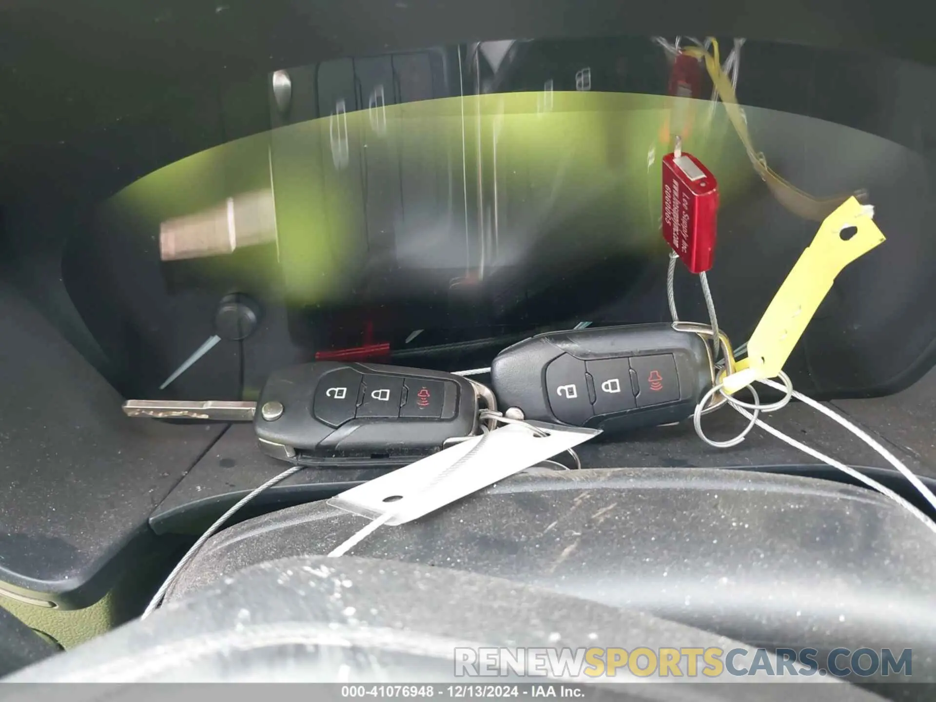 11 Photograph of a damaged car 1FMCU0F6XLUA23677 FORD ESCAPE 2020