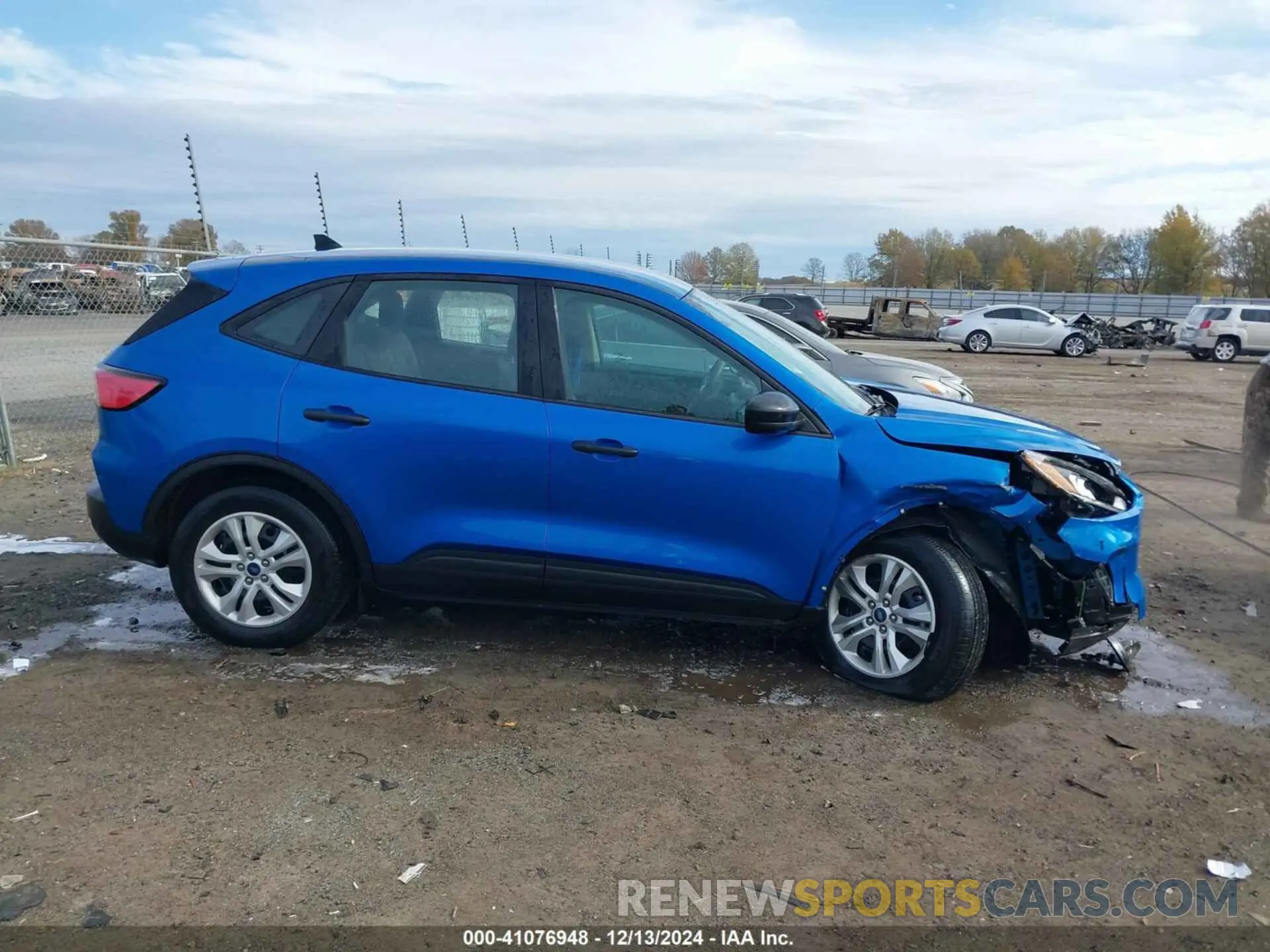 13 Photograph of a damaged car 1FMCU0F6XLUA23677 FORD ESCAPE 2020