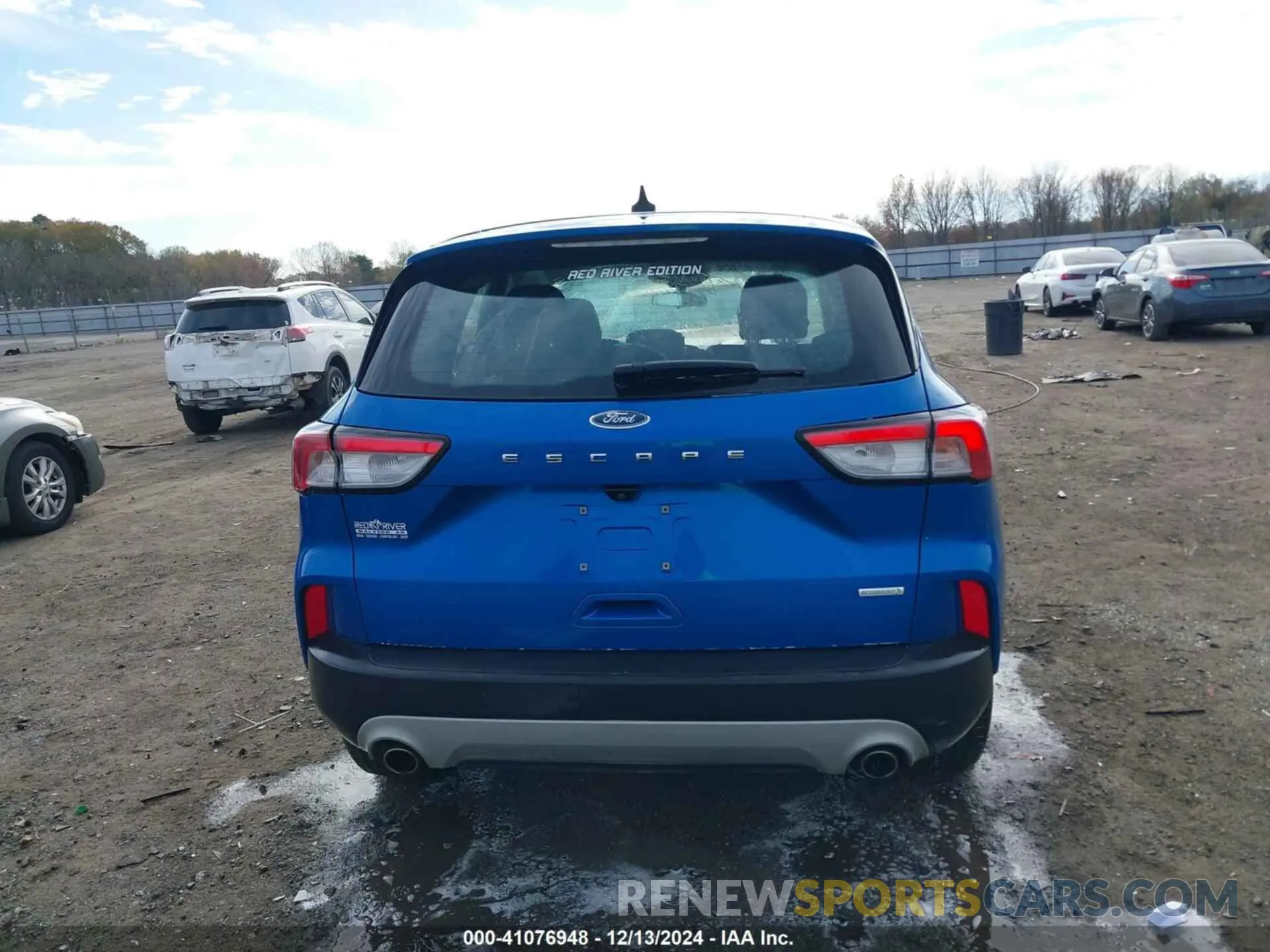 16 Photograph of a damaged car 1FMCU0F6XLUA23677 FORD ESCAPE 2020