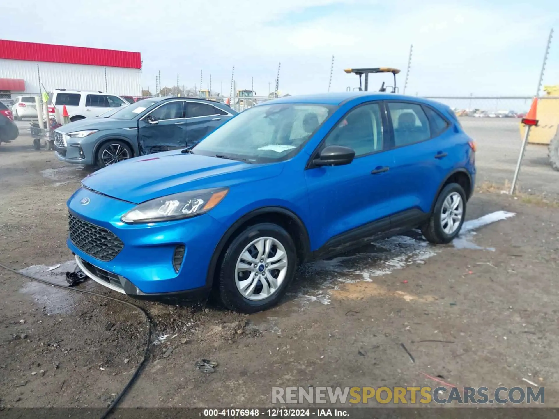 2 Photograph of a damaged car 1FMCU0F6XLUA23677 FORD ESCAPE 2020
