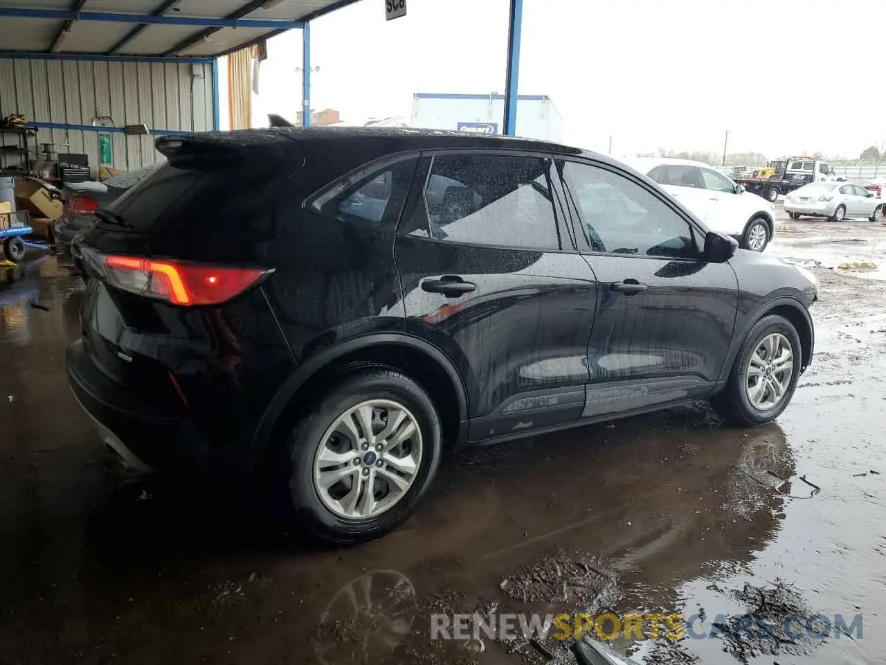 3 Photograph of a damaged car 1FMCU0F6XLUB78388 FORD ESCAPE 2020