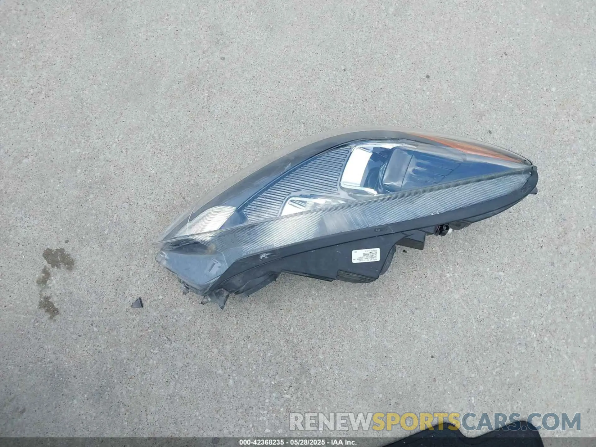 11 Photograph of a damaged car 1FMCU0F6XLUB91352 FORD ESCAPE 2020