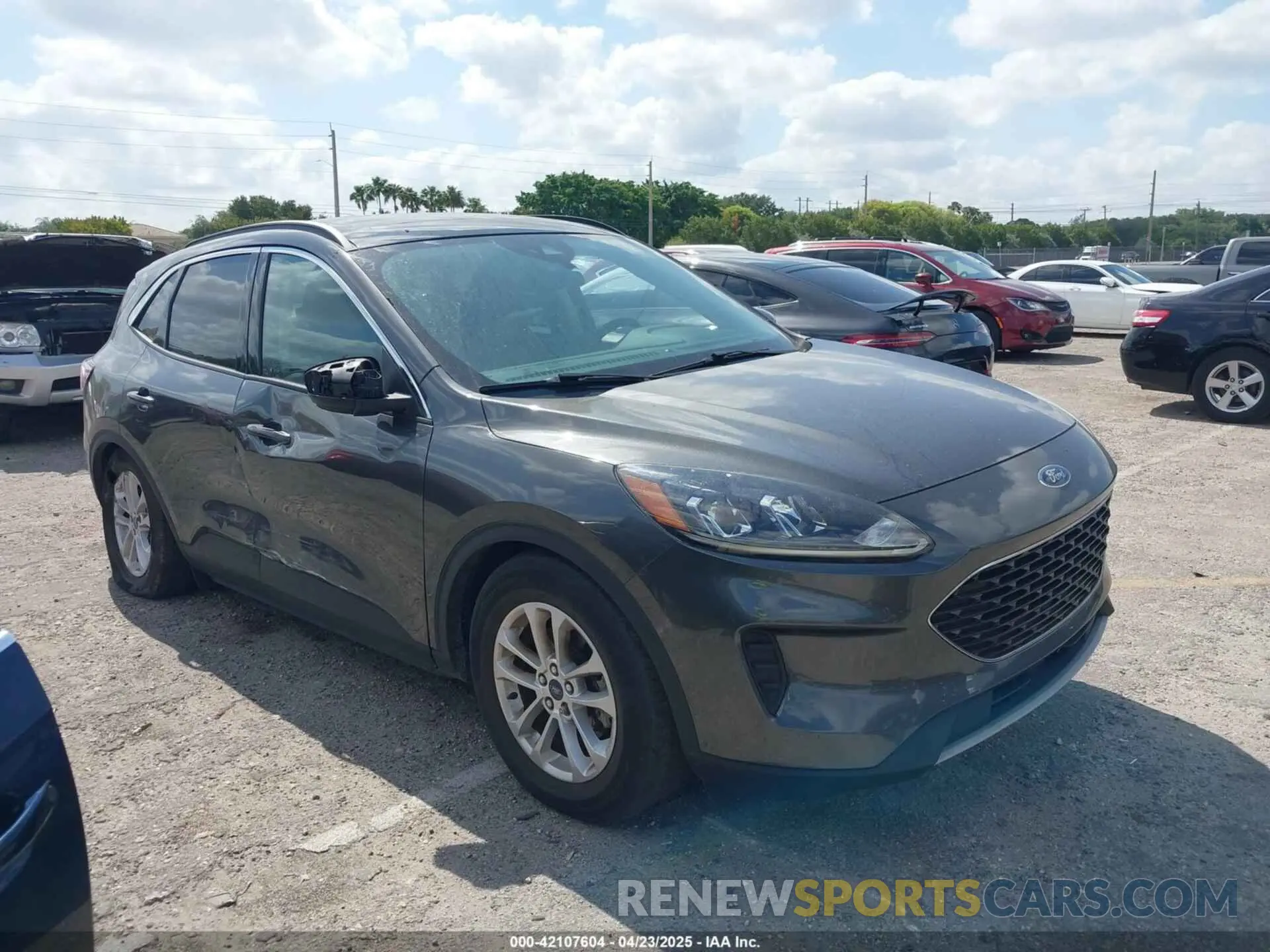 1 Photograph of a damaged car 1FMCU0G60LUA08619 FORD ESCAPE 2020